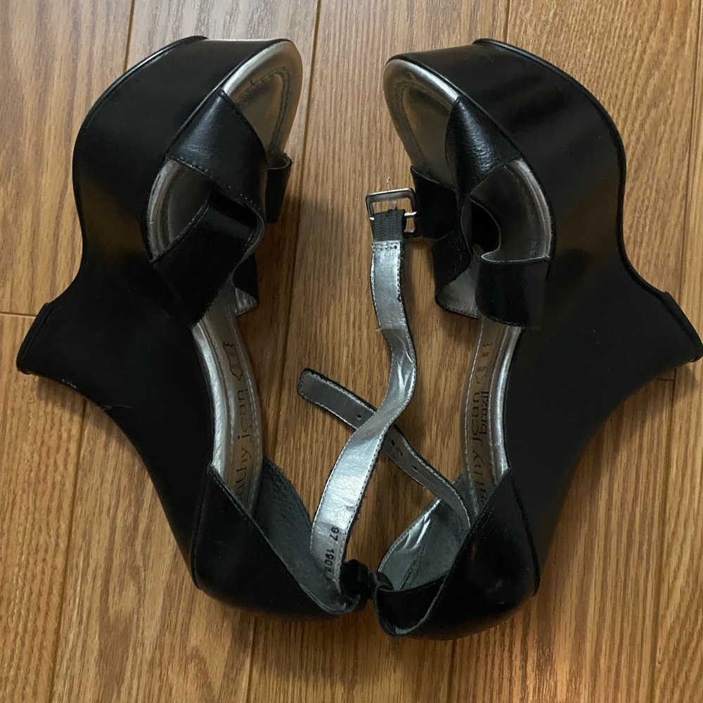 Cathy Jean Black Wedge Sandals with Ankle Straps